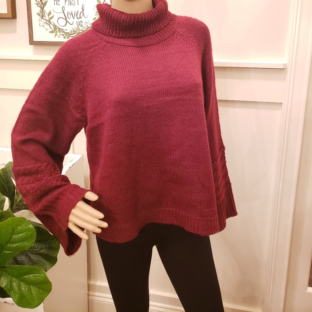 🆕️ Bell-sleeved Turtleneck Sweater